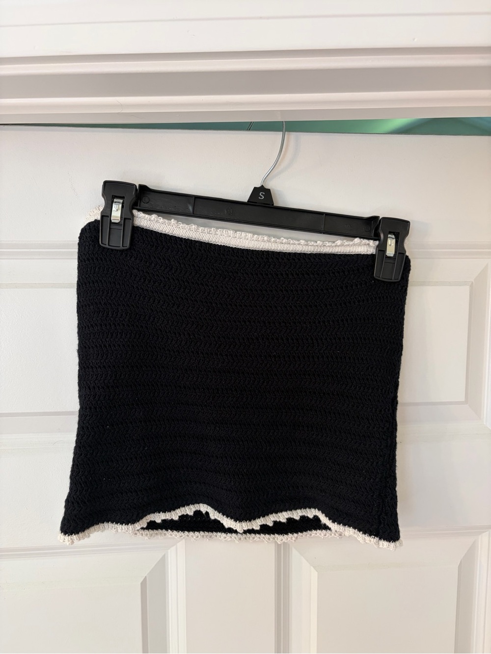 Abercrombie & Fitch Black Knit Tube Top with White Trim